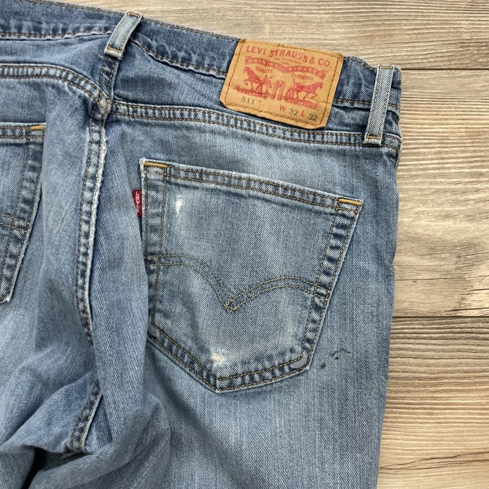 Men's Levi's 511 32x32 Dark‎ Distressed Denim Jeans
